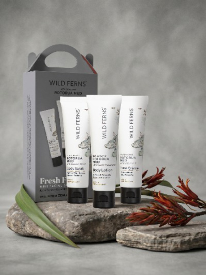 Wild Ferns Rotorua Mud Mini Body Set Fresh Fix image 0